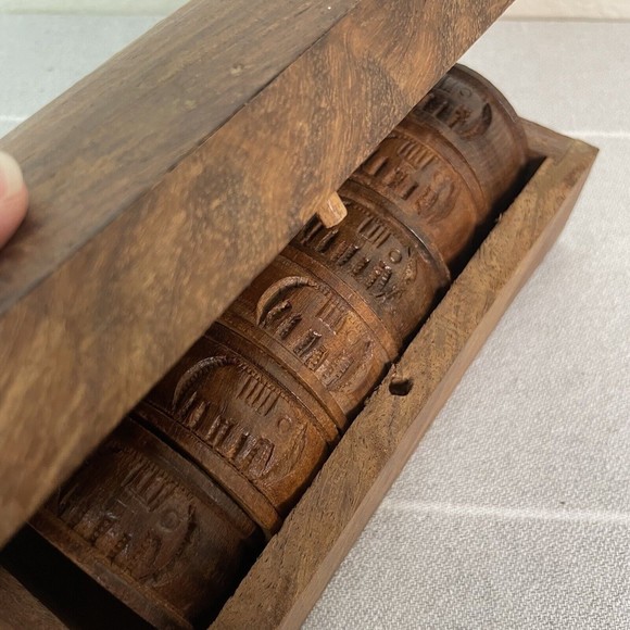 Vintage JCS Co Hand Carved Wood Elephant Napkin Rings Set Of 6 With Wooden Box - Picture 3 of 16